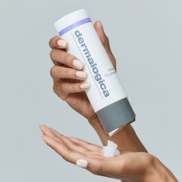 UltraCalming Cleanser - Gel Cleanser