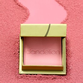 BOP Dandelion ljusrosa blush - blush med satinfinish