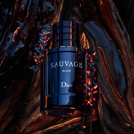 Sauvage Elixir - Fragrance for Men  - Citrus, kryddor och trä noter
