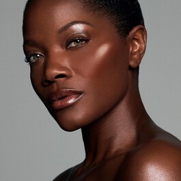 Bio-Radiant™ Glassy Highlighter Balm - Lystergivande ansiktsbalsam