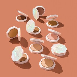 Demi' Glow Light - Diffusing Highlighter