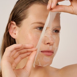 The Timeless Moment - Tygmask med peptider och anti-age-effekt