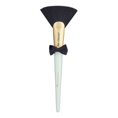 Mr. Chiseled - Contouring Brush, TOO FACED