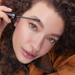 FLUFF & FIX BROW WAX - Ögonbrynsvax som texturerar och fixerar