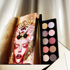 MOTHERSHIP X: MOONLIT SEDUCTION - Eyeshadow Palette, PAT McGRATH LABS