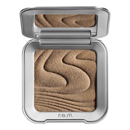 Hypernova Satin Matte Bronzer