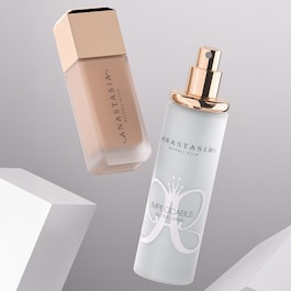 Impeccable Blurring Second-Skin Matte Foundation - Sammetsmatt foundation 