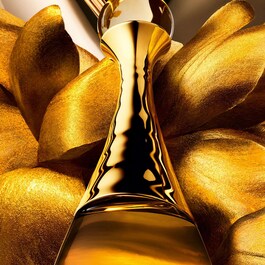 J'adore l'Or - Fragrance with Floral Notes