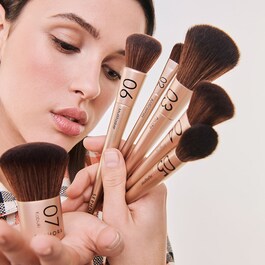 02 - Vegan Concealer Brush
