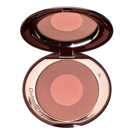 Cheek to chic - Rouge