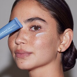 Jet Lag Overnight Eye Serum – Återfuktande nattserum för ögonområdet