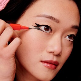 They're Real! Xtreme Precision Liner - tunn eyeliner med hår