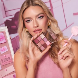 Charlotte's Palette of Beautifying Eye Trends - Ögonskuggspalett