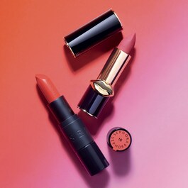The Ultimate Lips Battle - Lip Kit