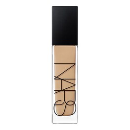 Natural Radiant - Longwear Foundation