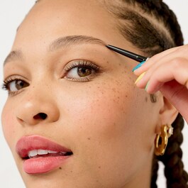 Benefit Precisely My Brow Pencil - Tunn Ögonbrynspenna