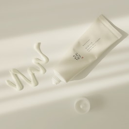 Relief Sun: Rice + Probiotics SPF50+ - Solkräm med ris och probiotika