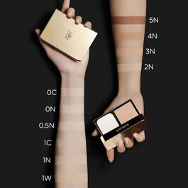 Parure Gold Skin Control - High Perfection Matte Compact Foundation
