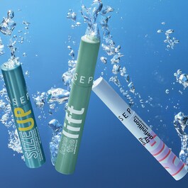 LOVE THE LIFT WATERPROOF- Curling and Volumizing Mascara