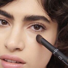 02 Concealer brush - Intuitiv applicering med perfekt finish