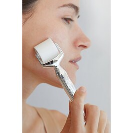 Hyaluronic Roller