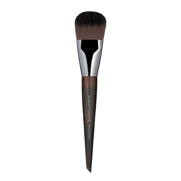 Borste #108 - Bred foundationborste, MAKE UP FOR EVER