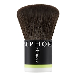 07 Kabuki brush - Intuitiv applicering med perfekt finish image