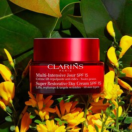 Super Restorative Day Cream - SPF15