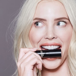 Tinted Blur - Foundation Stick