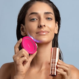 FOREO BEAR™ 2 - Avancerad Mikroström Fullansikts Toningsapparat 