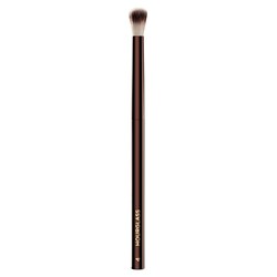 Brush No 4 - Crease